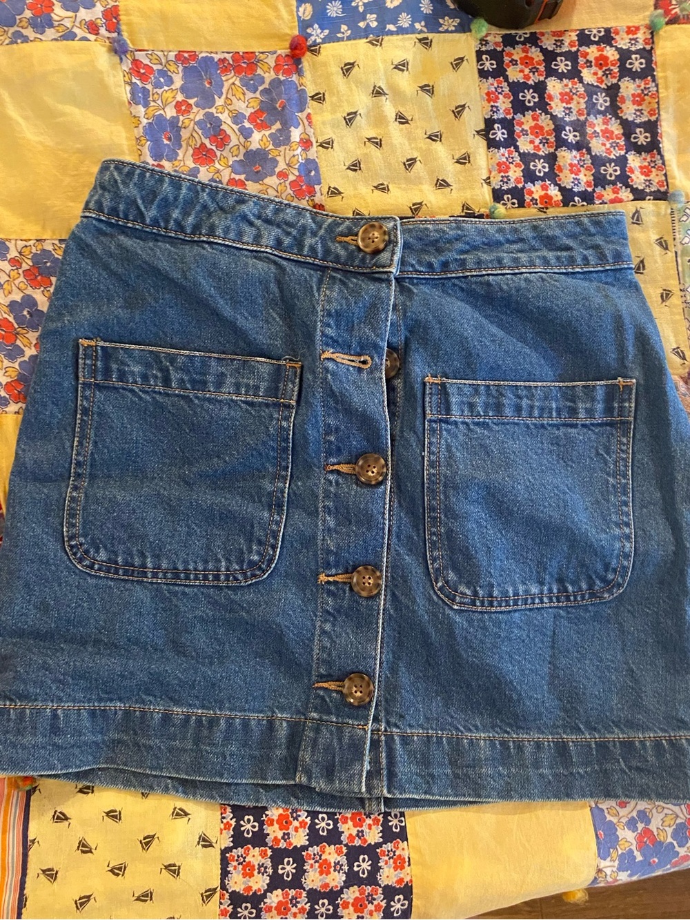 Denim Button-Front Mini Skirt - Blue